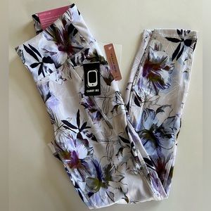 NWT GOTTEX PEACH SKIN COLLECTION LEGGINGS
COLOR: LIGHT FLOWER
XS